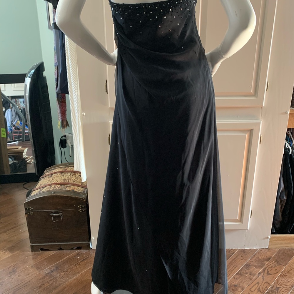 Enchante 8 navy sheer gown bead/sequin detail